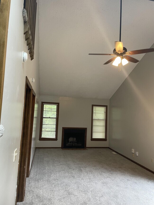 Foto del edificio - 9131 E 85th Pl