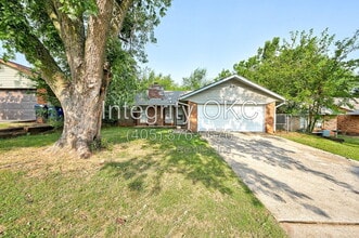 Building Photo - 5233 Coble St