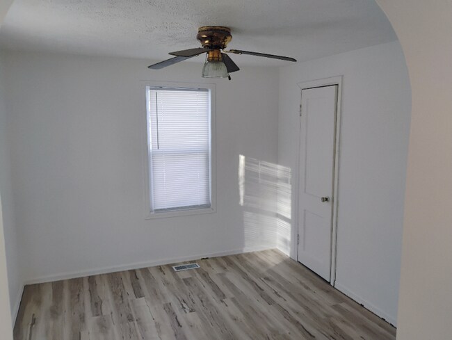 Foto del edificio - 209 1st Ave