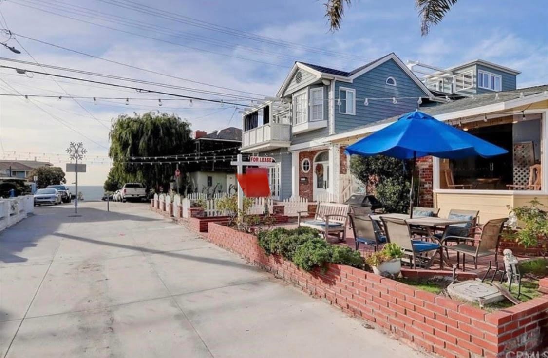 321 4th St, Manhattan Beach, CA 90266 House for Rent in Manhattan