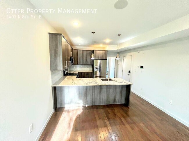 Foto del edificio - 1403 N 8th St