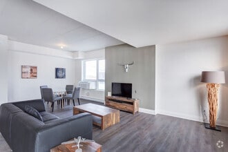 Building Photo - 3105 Promenade du Quartier-Saint-Martin