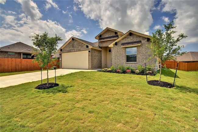 Building Photo - 843 Winnsboro Dr