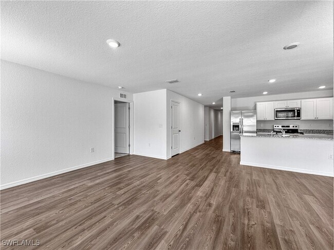 Foto del edificio - 4508 Harrington St