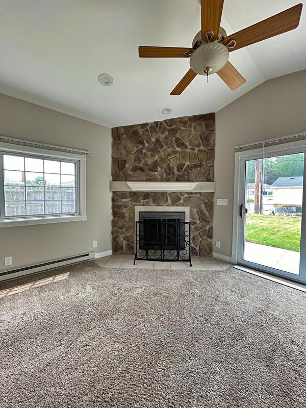 1864 Dr, Trenton, MI 48183 House Rental in Trenton, MI