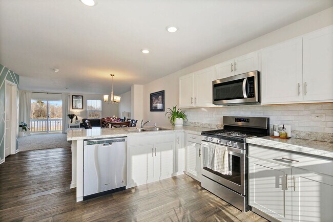 Foto del edificio - 3806 Honeysuckle Ln