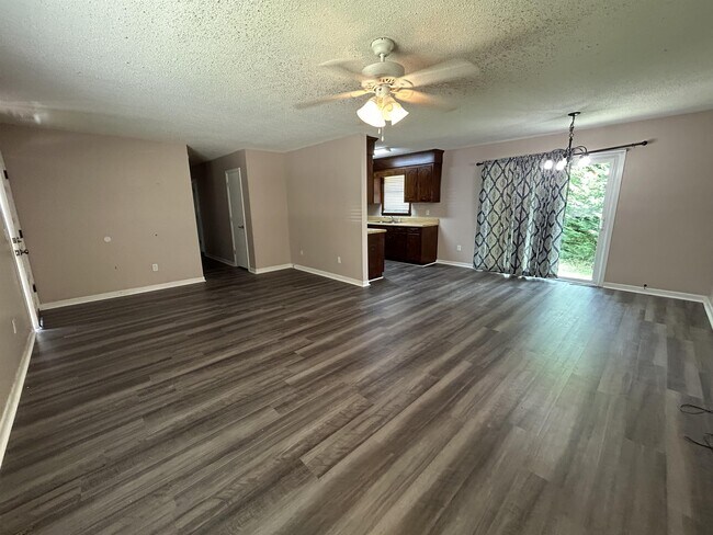 Photo - 419 Patterson St House