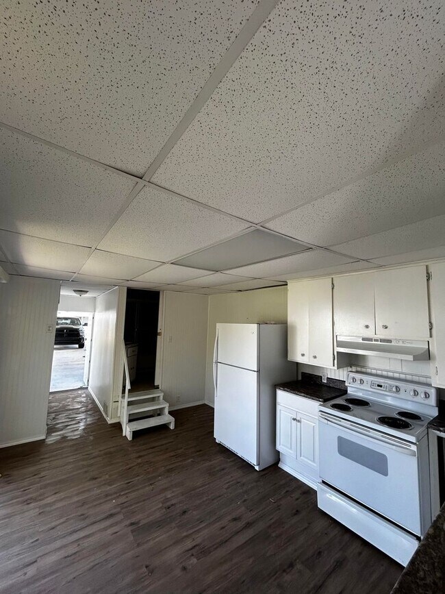 Foto del edificio - 248 Flame Ln