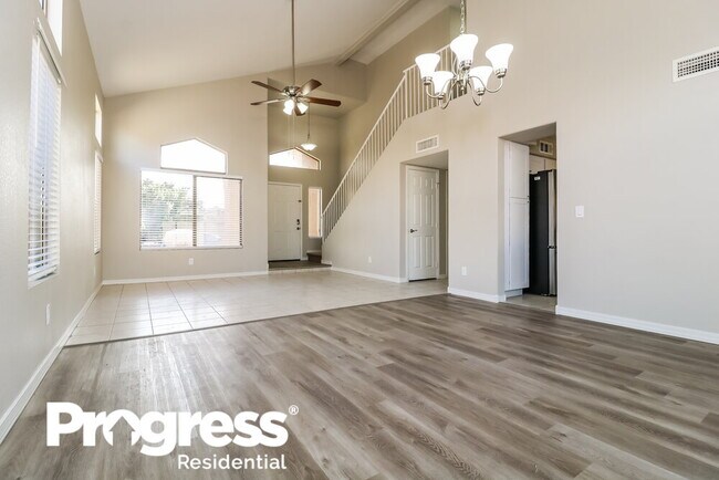 Building Photo - 10806 W Sands Dr