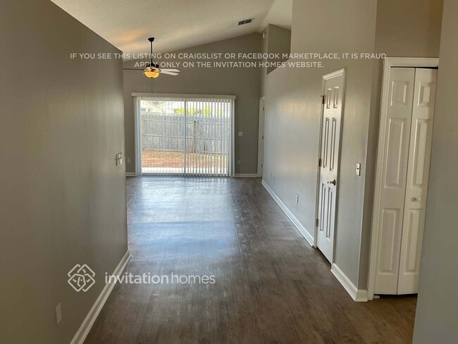 Building Photo - 12258 Sutton Estates Cir W