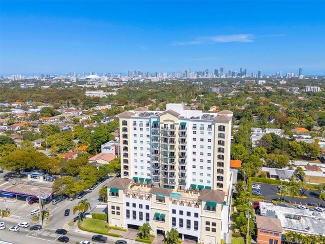 Foto del edificio - 1627 SW 37th Ave