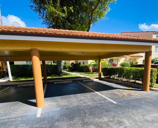 Foto del edificio - 107 Yacht Club Way