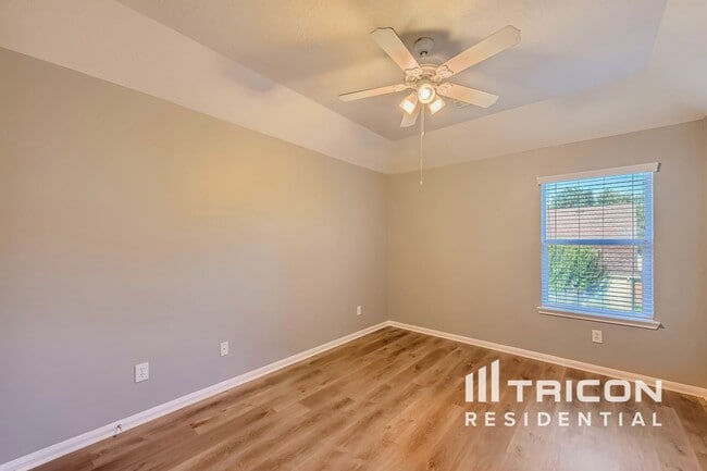 Foto del edificio - 7506 Parkcross Pl