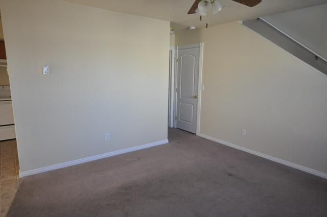 Building Photo - 1329 N Stephanie Ln