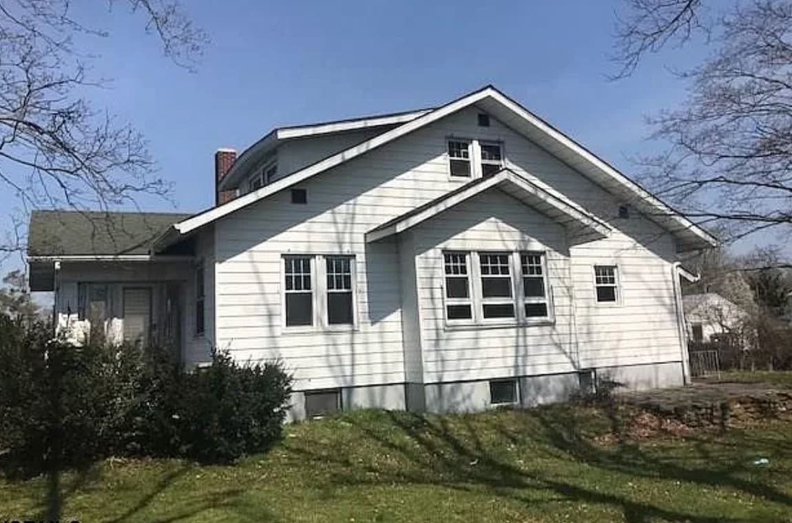 Foto principal - 1327 White Horse Pike