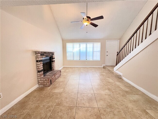 Foto del edificio - 2670 Sumac Ln