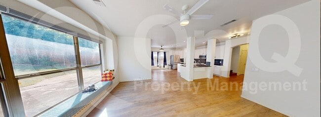 Building Photo - 1309 Chase Trail