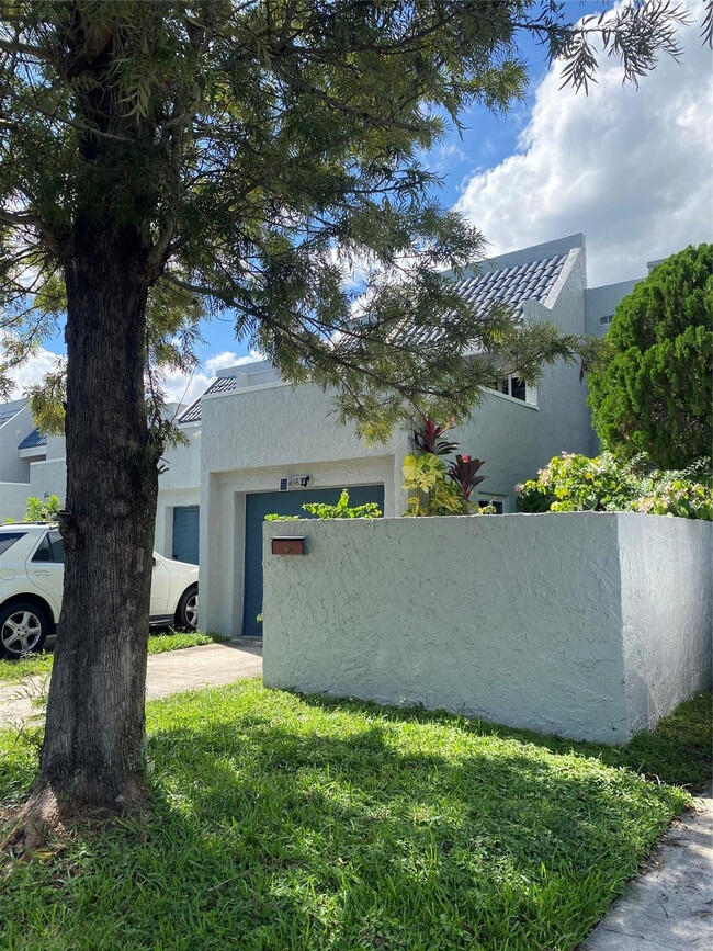 Building Photo - 1833 NW 58th Ave