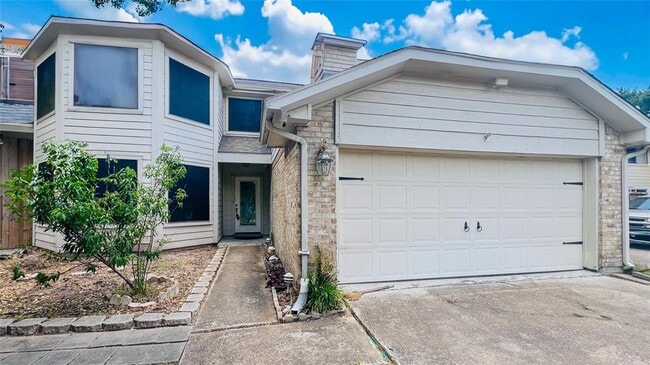 Building Photo - 3115 Ashford Bend Dr