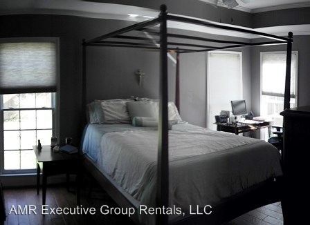 Foto del edificio - 4524 Warner Ct