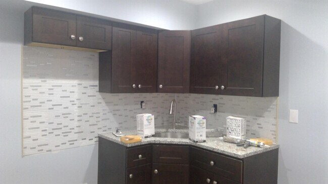 Foto del edificio - 475 N 50th St