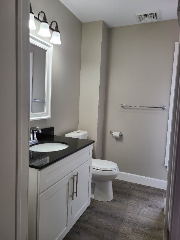 94 Pennsylvania Ave Unit 2, Binghamton, NY 13903 Room for Rent in