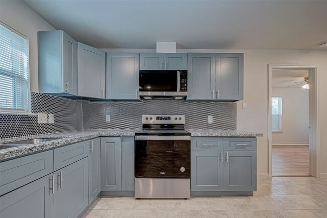 Foto del edificio - 3618 Noah St