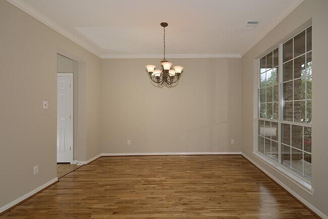 Foto del edificio - 35 Ebony Oaks Pl