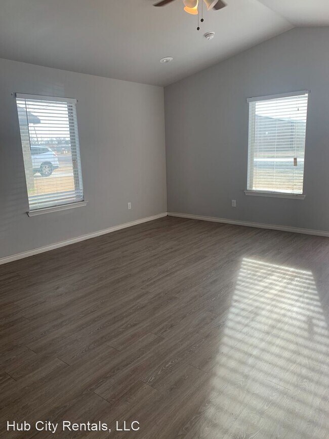 Foto del edificio - 3 br, 2 bath House - 107 A S Monroe