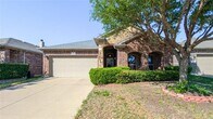 Foto principal - 5821 Comanche Peak Dr
