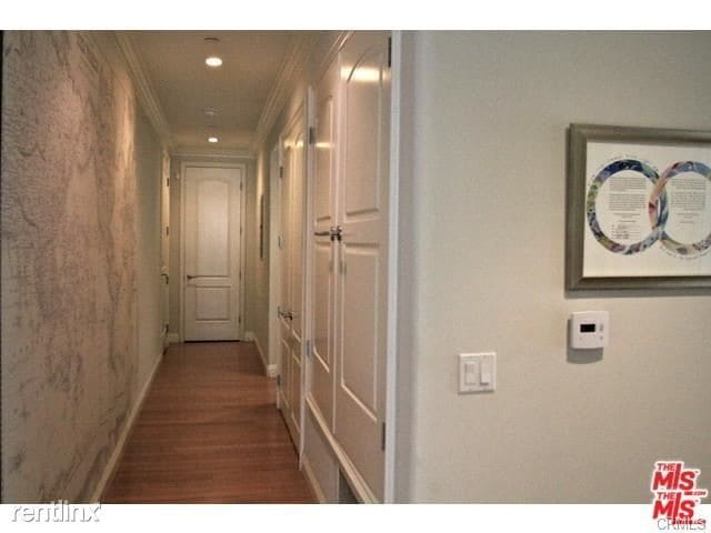 Foto del edificio - 1283 Havenhurst Dr