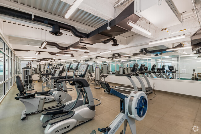 Fitness Center - Encore Apartments