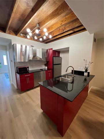 Foto del edificio - 13211 Emily Rd