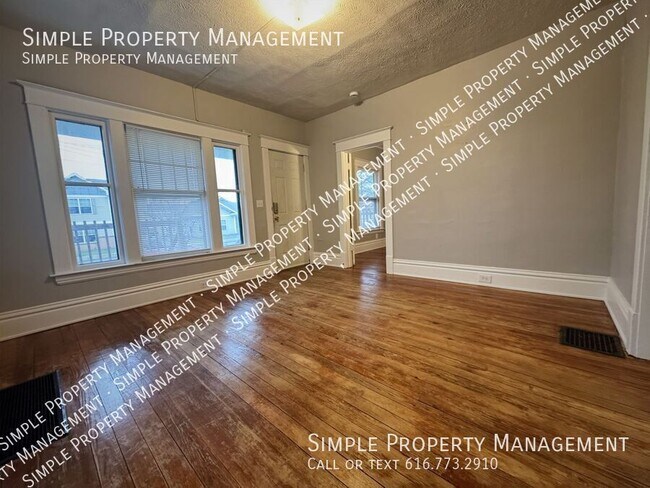 Foto del edificio - 1036 Lafayette Ave NE