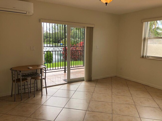 Foto del edificio - 4440 SW 87th Ave