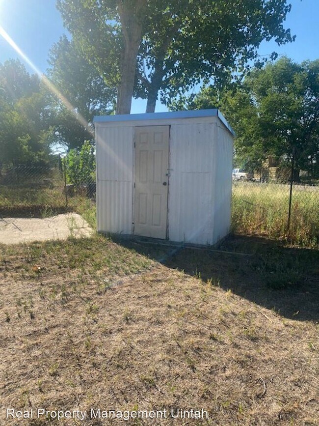 3 br, 1 bath House 85 N 300 E House Rental in Myton, UT