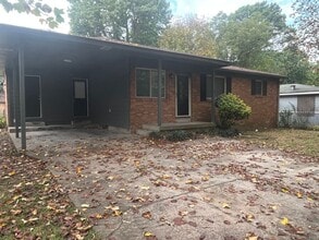 Building Photo - 108 Calloway Ave