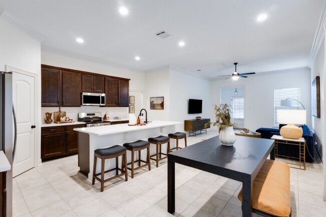 Foto del edificio - 113 Ridley Ln