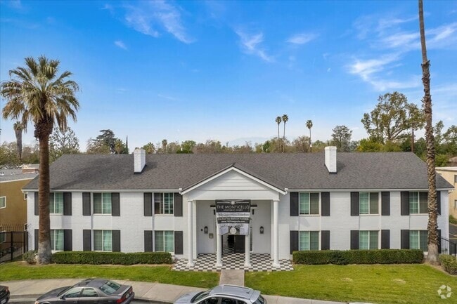 Building Photo - MONTICELLO APARTMENT HOMES- FULLY UPGRADED...
