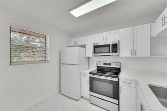 Building Photo - 737 NW 103rd Terrace