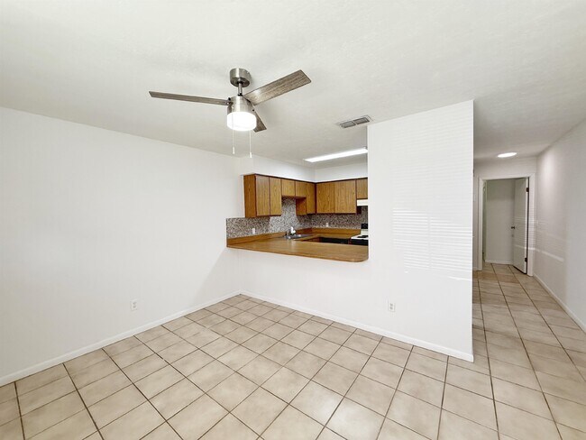 Foto del edificio - 3815 Osprey Cir