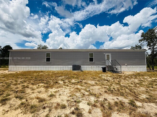 Foto del edificio - 334 Oak Crest Dr