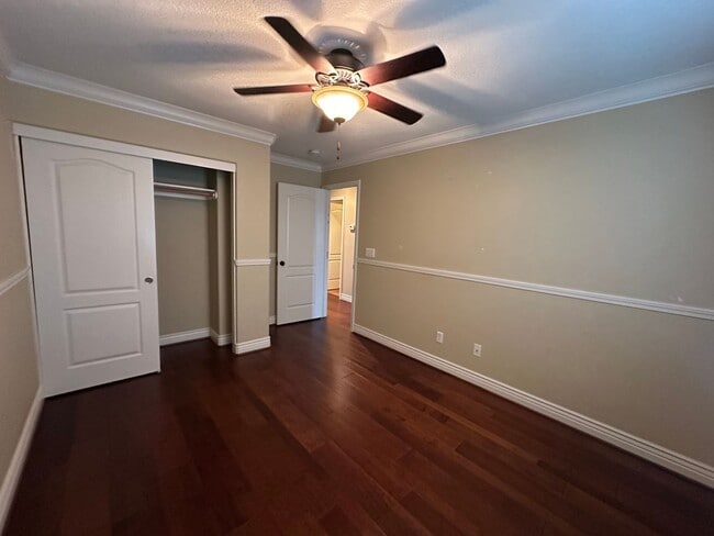 Building Photo - Two story home in NW Visalia coming soon!!