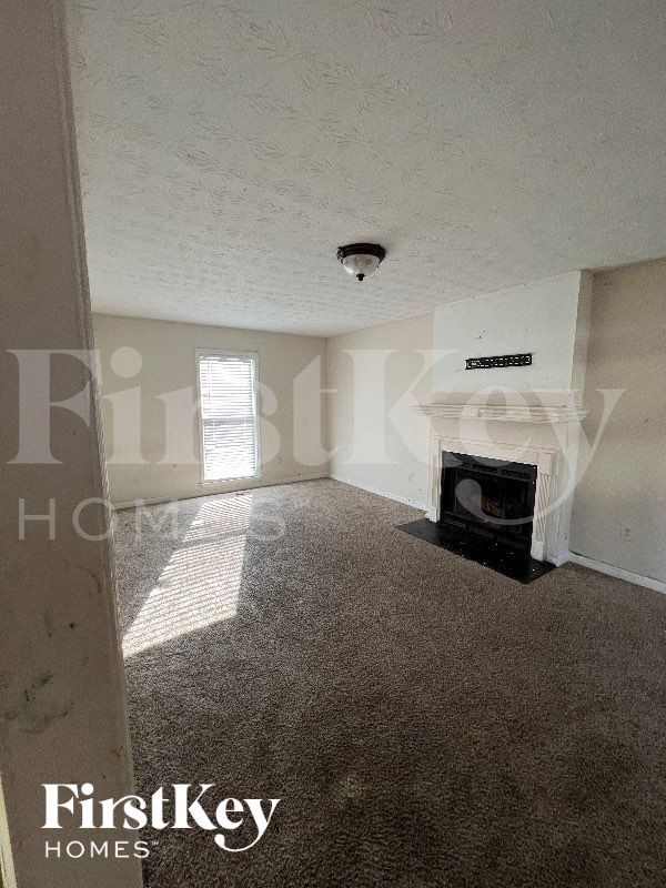 Foto del edificio - 4923 Autumn Cir