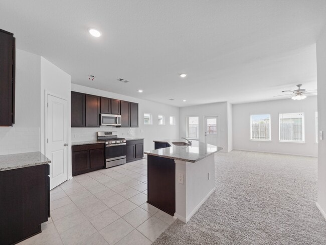Building Photo - 15102 Wiltshire Castle Ln