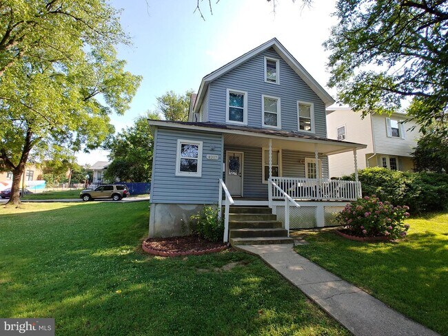 Foto del edificio - 4217 Jefferson St