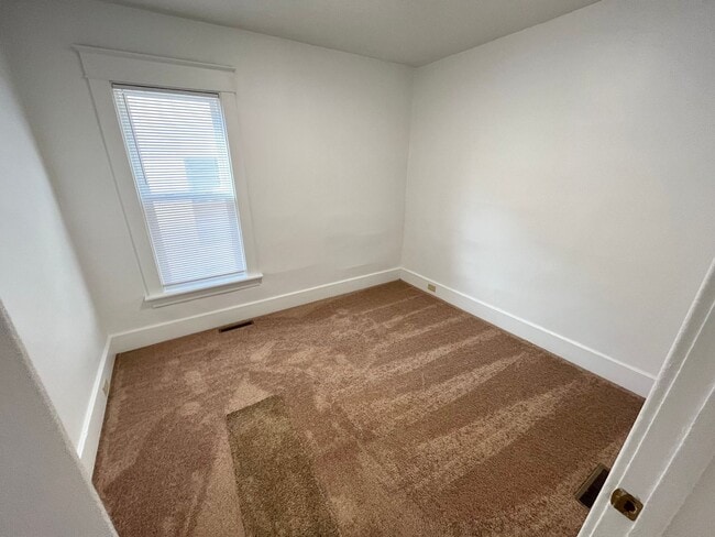 Foto del edificio - 306/308w2nd