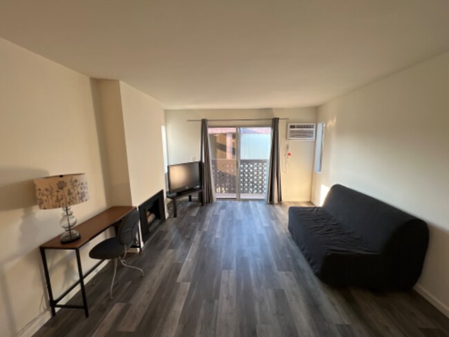 Foto del edificio - 5840 Benner St