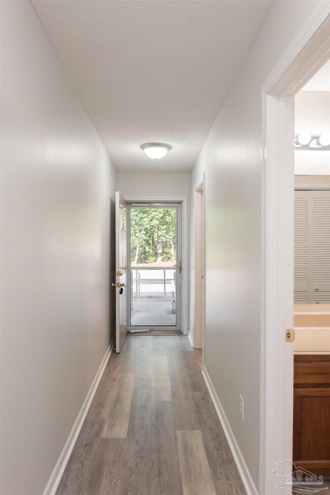 Foto del edificio - 7224 Lago Vista Ct