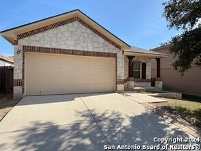 Building Photo - 2206 Juniper Canyon